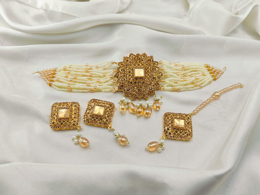 White Pearls Neacklace Set