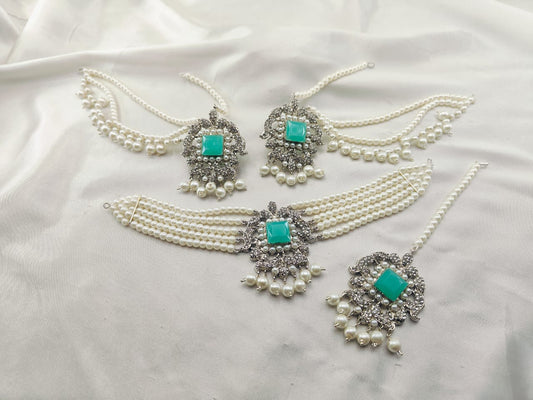 White Pearls Choker Set