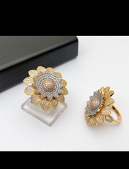 8 Designs One Caret Rings