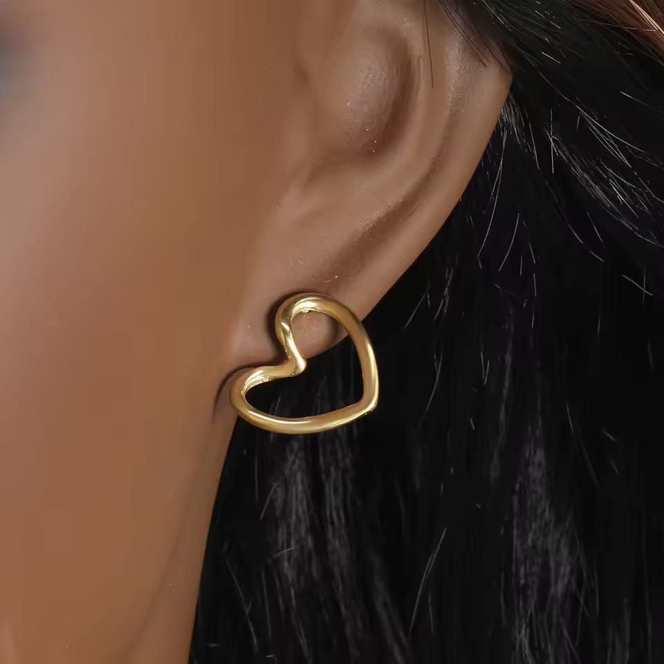 The Golden Heart Pendent Set