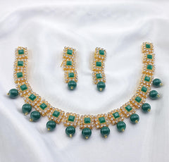 Simple Stones Choker Set
