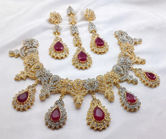 Gold Polish Neacklace Set