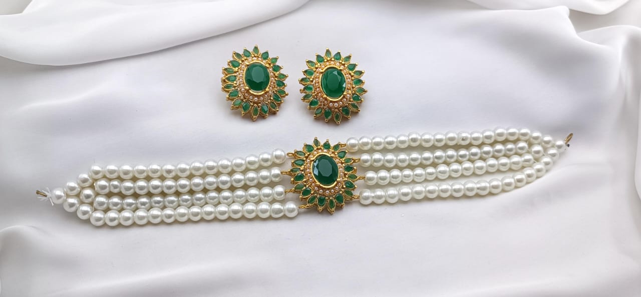 Real Stones Choker Set