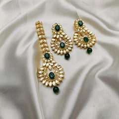 Kundan Tika & Earrings
