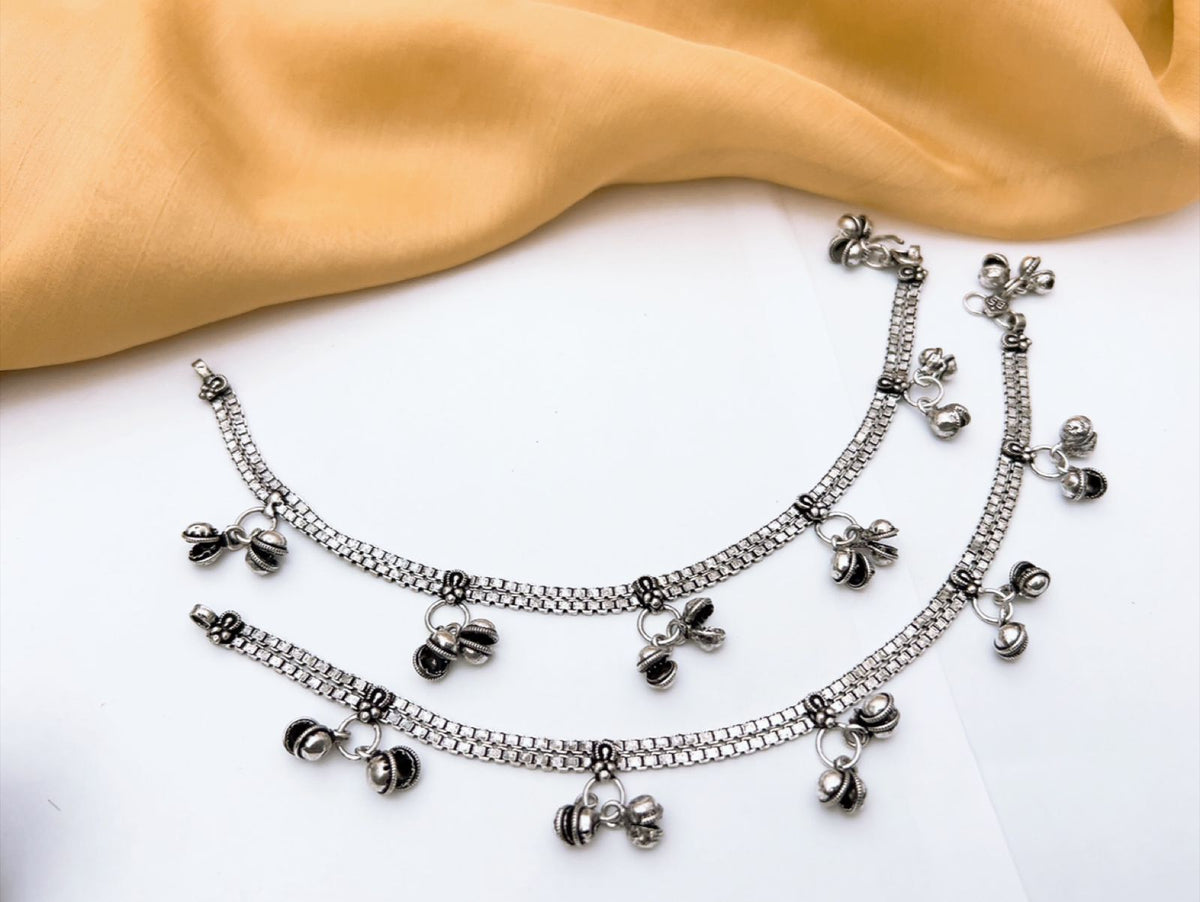 The Oxidized Flat Chain Ghungroo Payal (Pair)