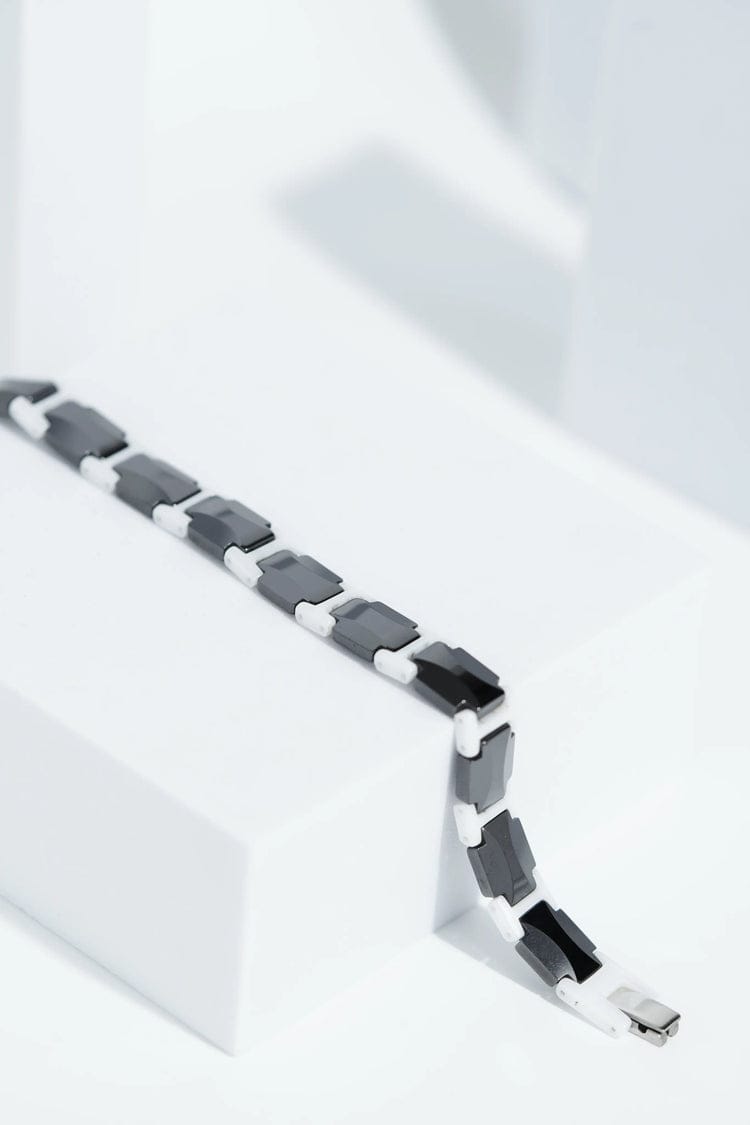 Black and White Geometric Link Bracelet
