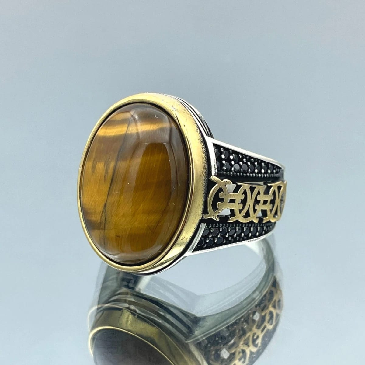 Master Catalog: Men's Statement Signet Rings