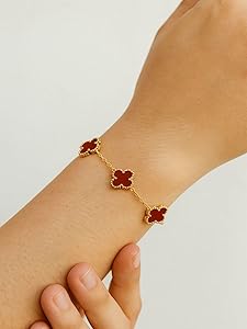 Van Cleef & Arpels Vintage Alhambra Carnelian Yellow Gold Bracelet