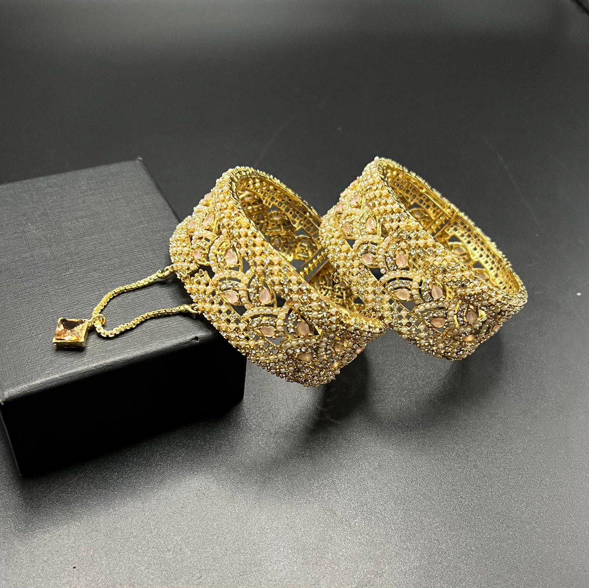 Majestic Kundan & Pearl Bridal Jewelry Collection