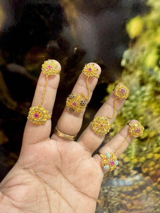 Exquisite Handcrafted Filigree Dual-Ring Set with Connecting Chain – Traditional Gold-Plated Statement Jewelry