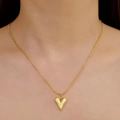 Minimal Heart Pendant Necklace – Elegant Daily Wear Jewelry