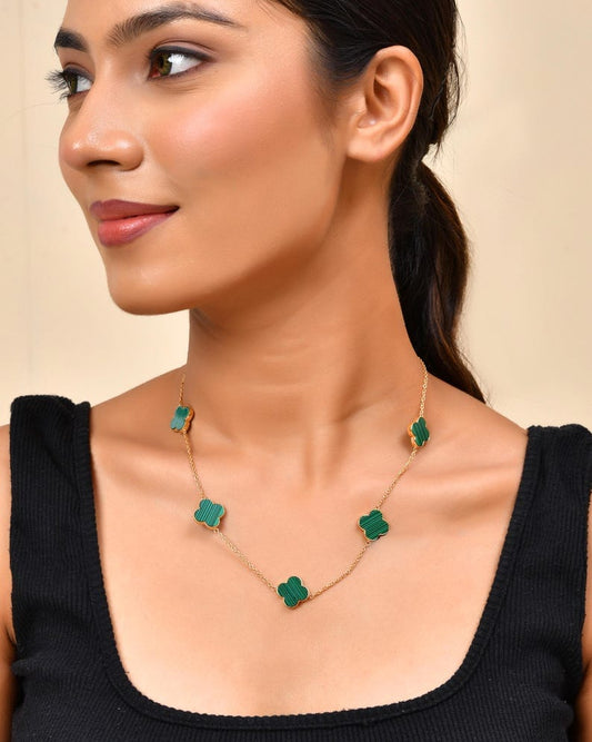 Elegant Malachite Green 5-Motif Clover Station Necklace – Classic Four-Leaf Lucky Clover Jewelry for Women