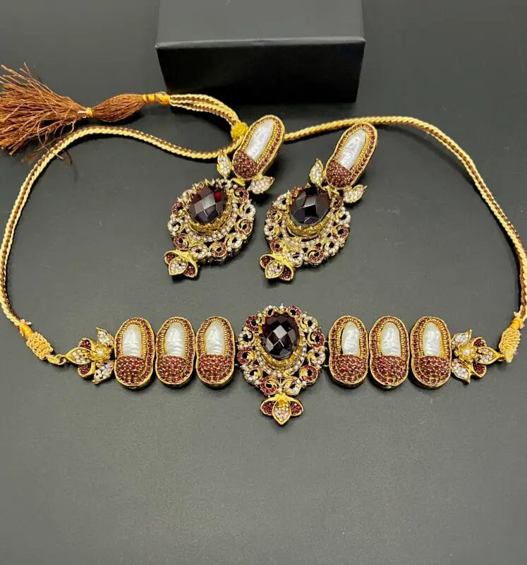 Beautiful Party Designer Choker Set