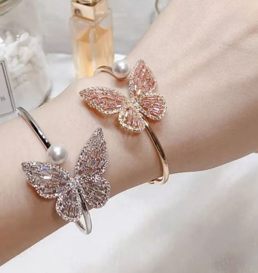 Butterfly China Gold Handcuff