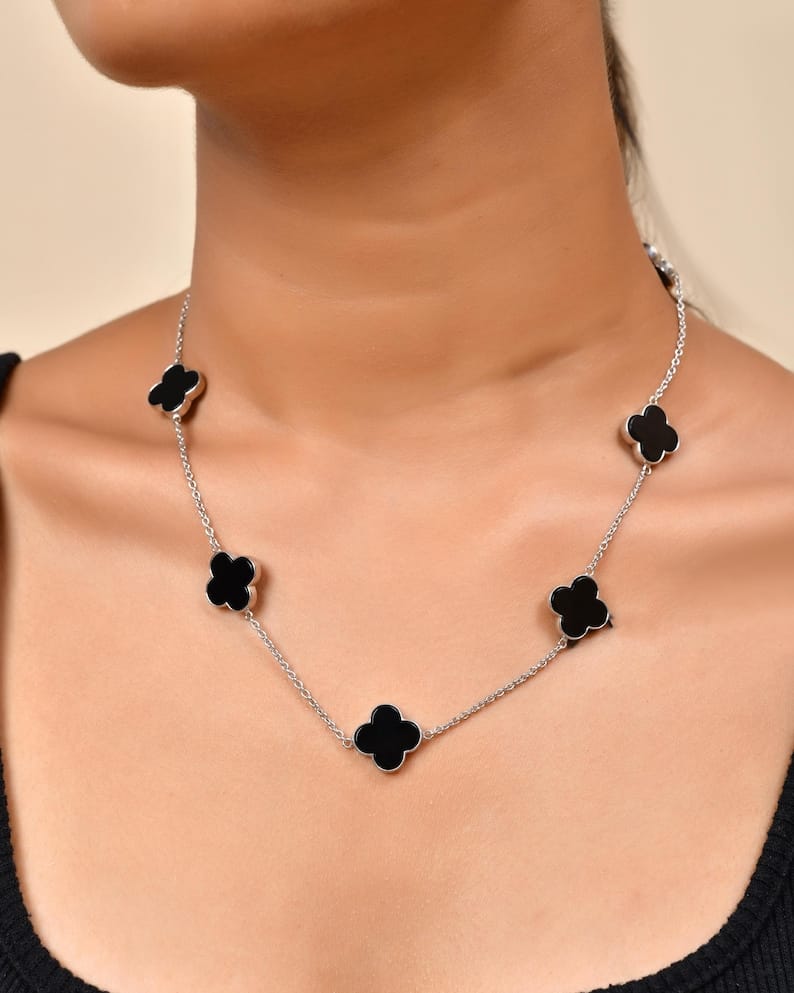 Black Onyx-Inspired Four-Leaf Clover Motif Necklace