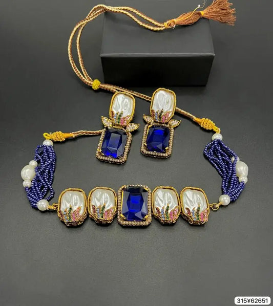 Mop Designer Choker Set