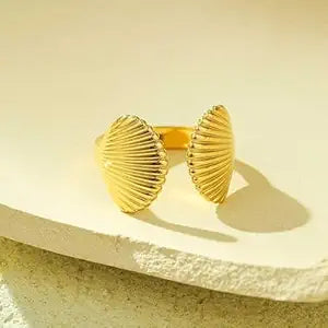 The Golden Seashell Wrap Ring