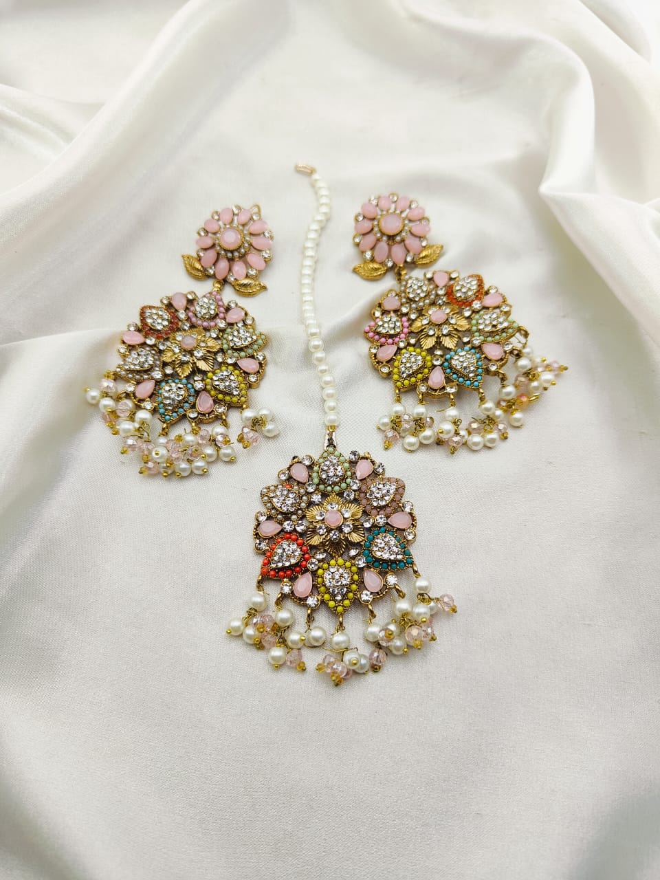 Beautiful Tika & Earrings
