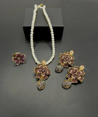 Party luxurious Designer Fine Quality Mala Set