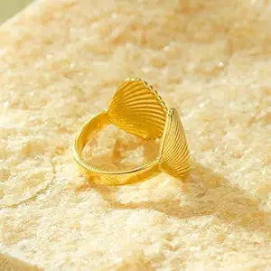 The Golden Seashell Wrap Ring