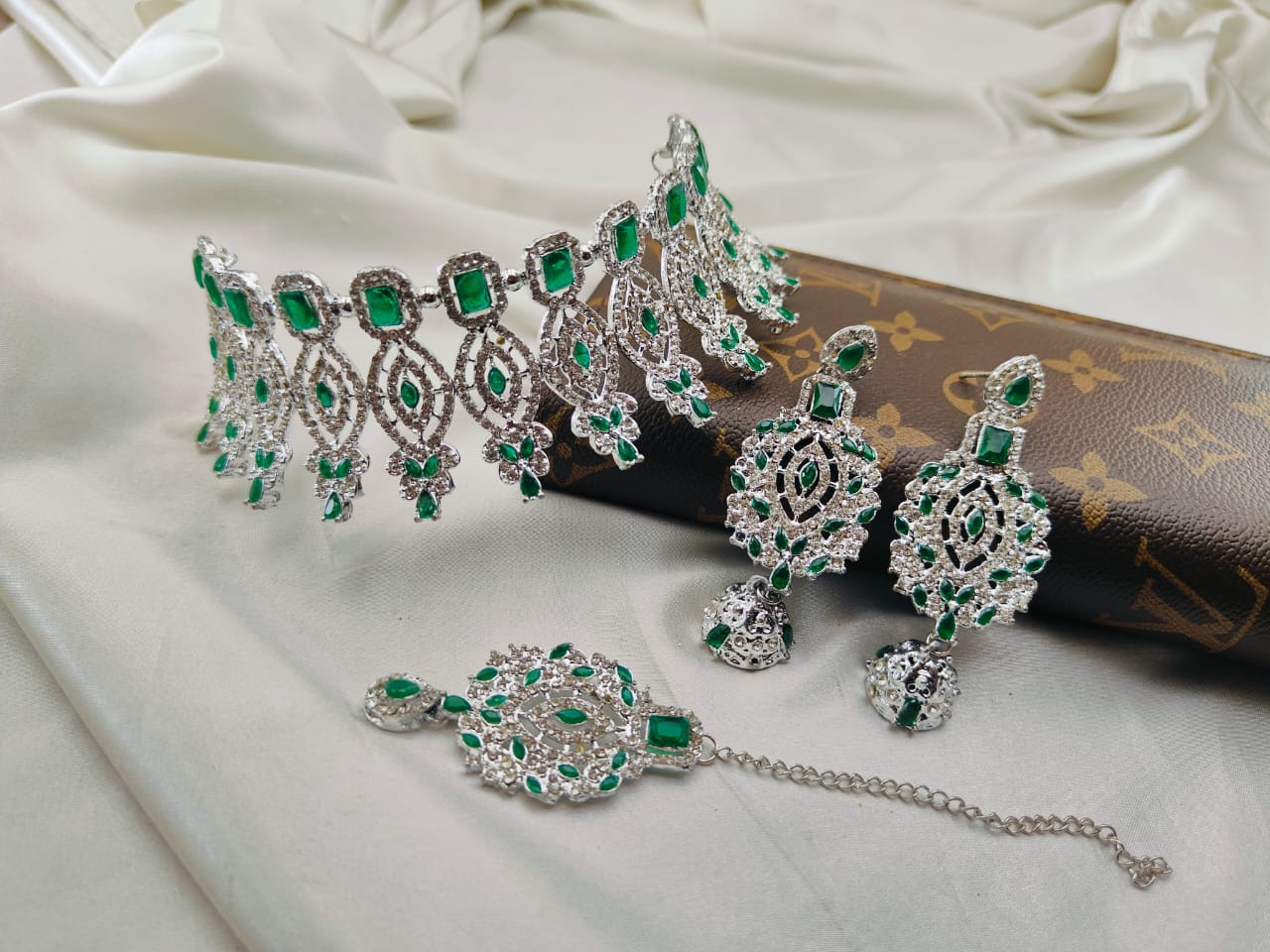Real Stones Neacklace Set