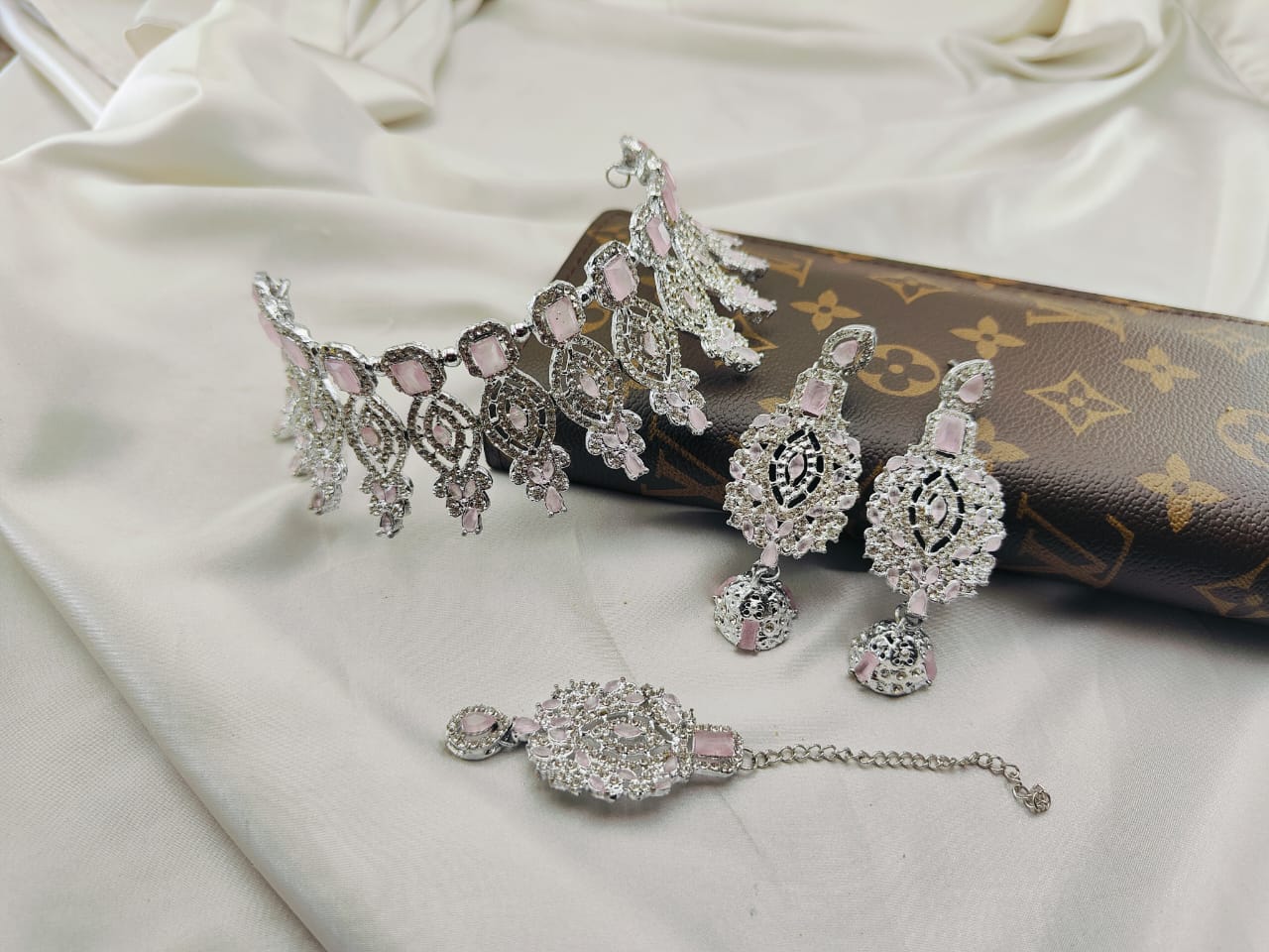 Real Stones Neacklace Set