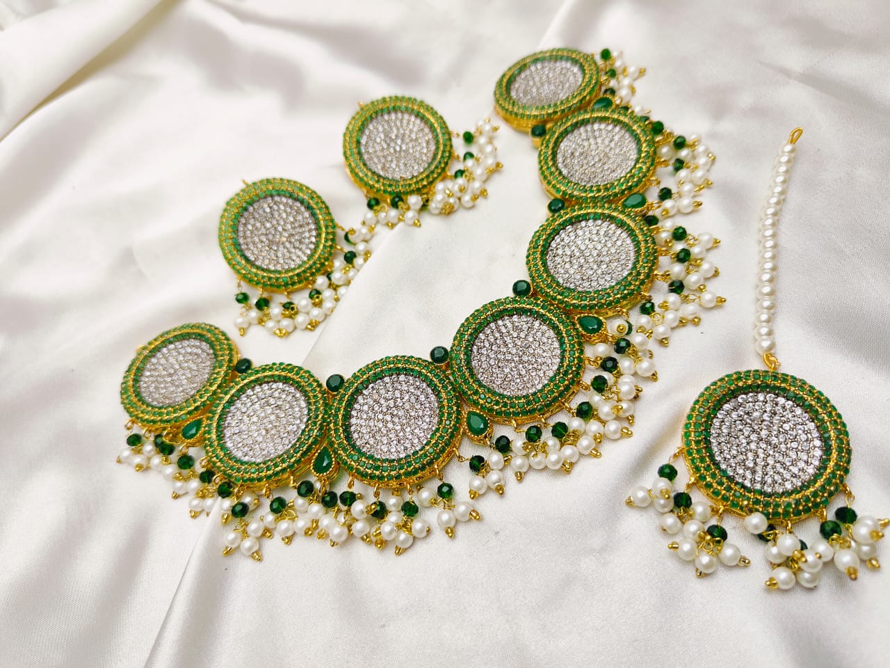 Totally Zircon Work Neacklace Set
