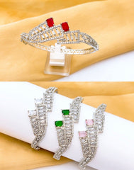 One Caret Fine Quality Handcuff