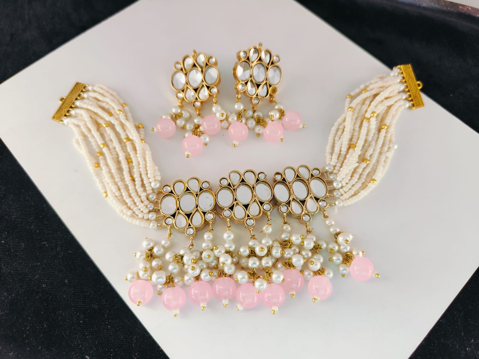 White Pearls Choker Set