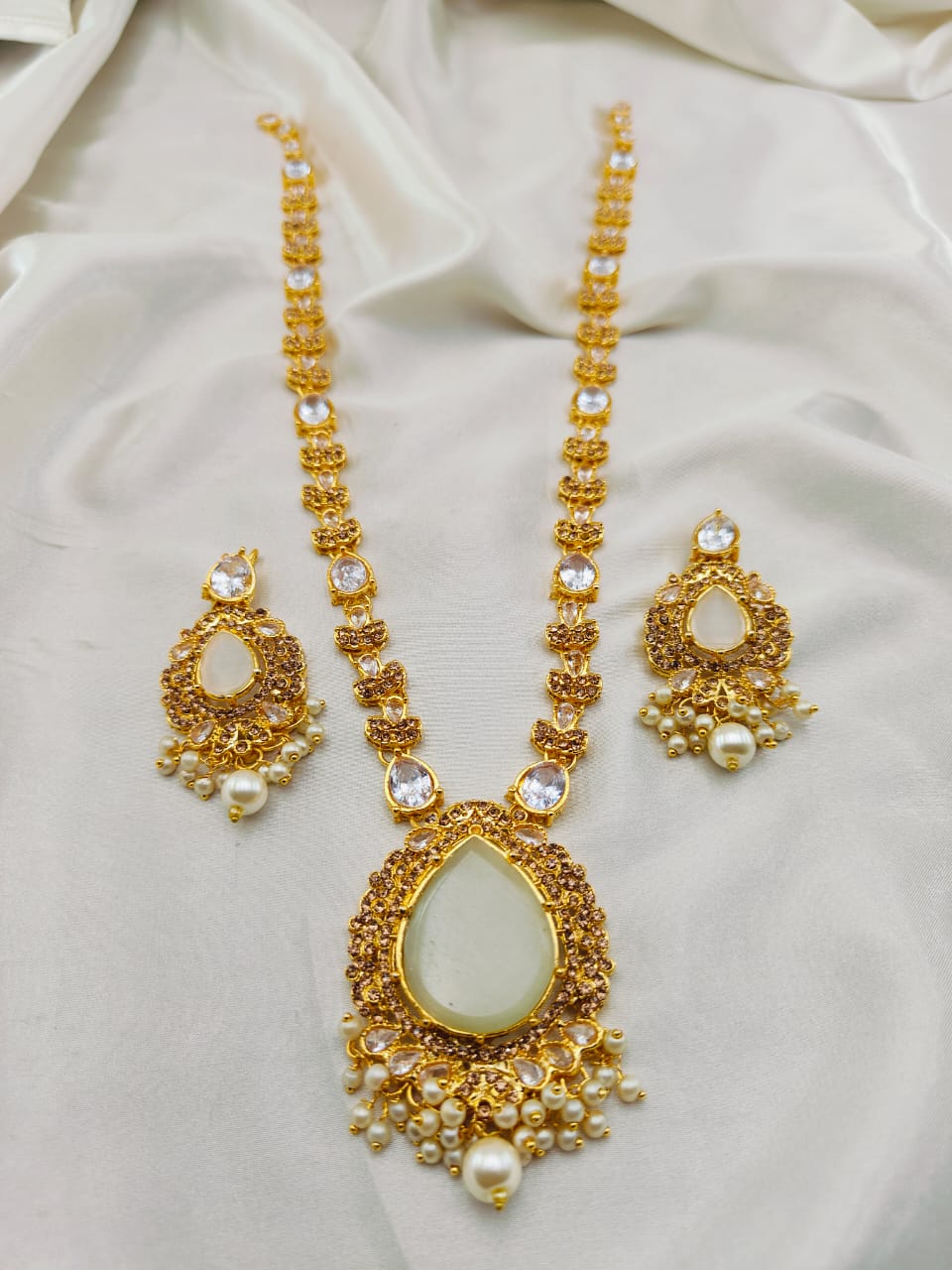 Elegant Stones Mala