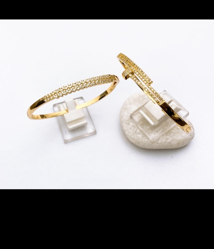 Stainless Steel Premium Quality Luxury Handcuff