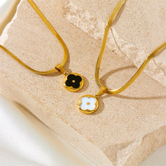 Elegant Four-Leaf Clover Herringbone Necklace