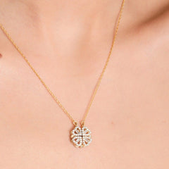 2-in-1 Magnetic Folding Heart Four-Leaf Clover Necklace – Zirconia Crystal Transformable Pendant for Women