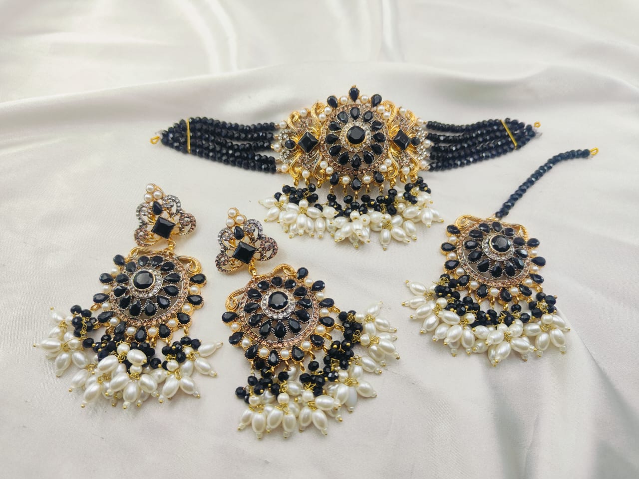 Real Stones Neacklace Set