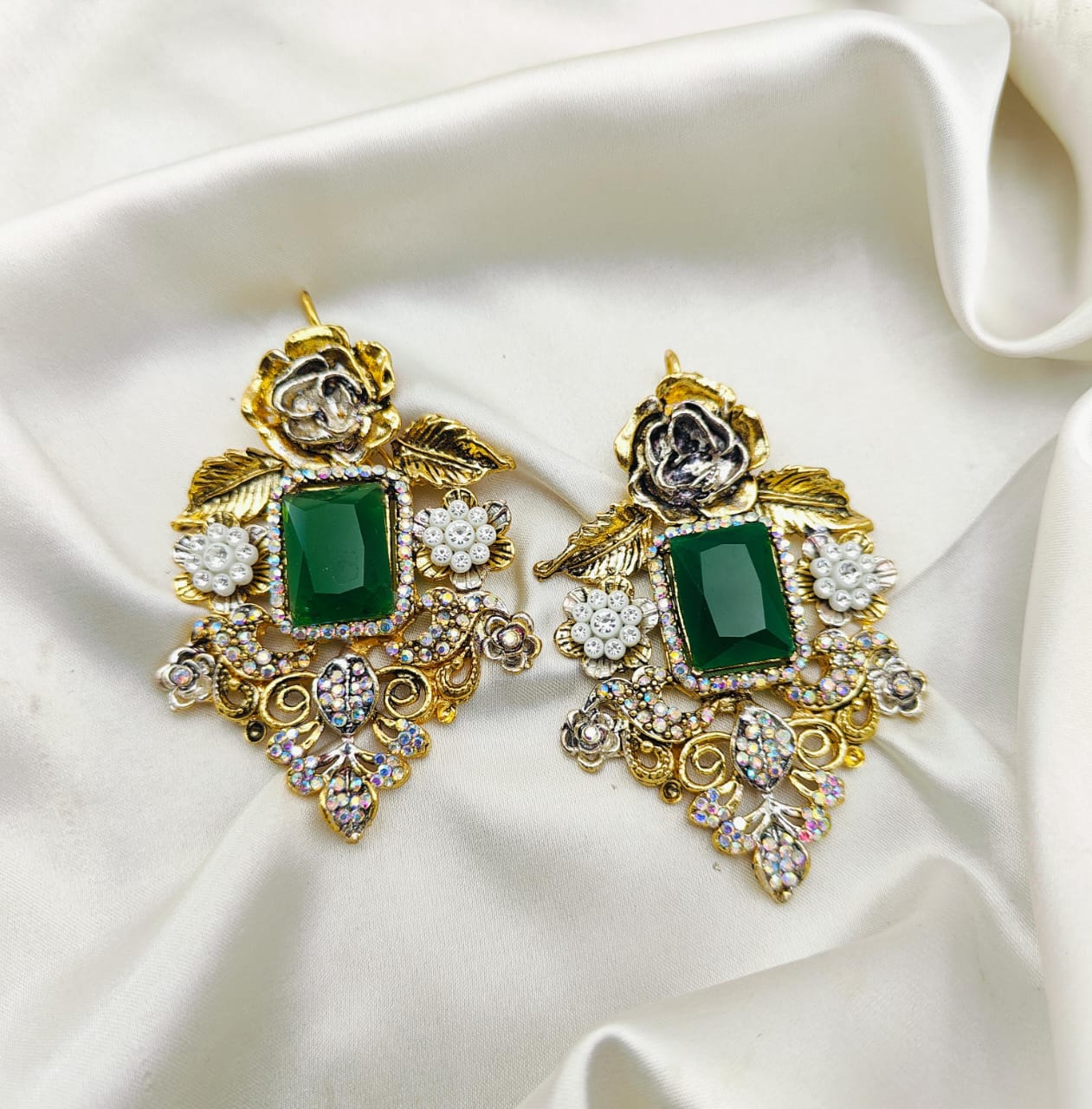 Fine Quality Tarkish Earrings